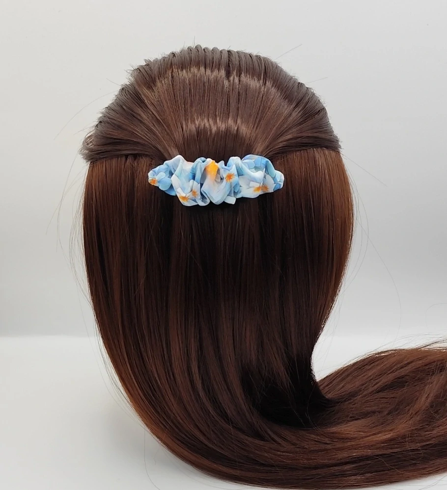 Spona do vlasů scrunchie modrá 8 cm