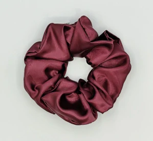 Saténová Scrunchie gumička vínová XL