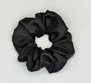 Saténová Scrunchie gumička černá XL