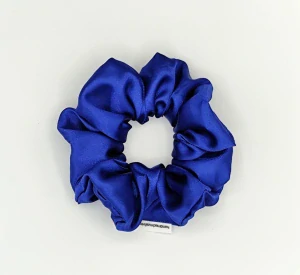 Saténová Scrunchie gumička modrá L - klasik