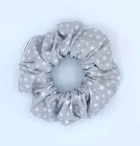 Bavlněná Scrunchie gumička bílé hvězdy XXL