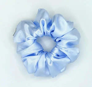 Saténová Scrunchie gumička sv. modrá XXL