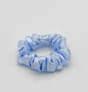Saténová Scrunchie gumička sv. modrá S