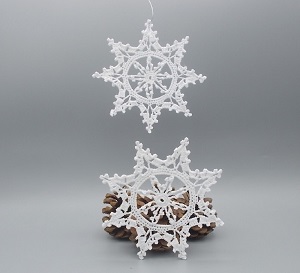 Háčkovaná vánoční ozdoba - hvězda 12 cm