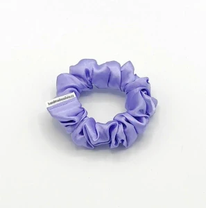 Saténová Scrunchie gumička levandulová S