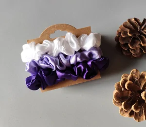 Dárkové Scrunchies gumičky S na kartě - V.