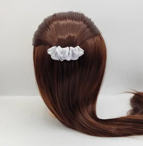 Spona do vlasů scrunchie šedá 8 cm