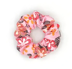 Scrunchie gumička Růžová s květinami L-klasik