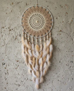 Lapač zlých snů Stínový strážce béžový 40 x 115 cm