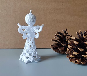 Háčkovaná vánoční ozdoba - andílek 10 cm - č.1