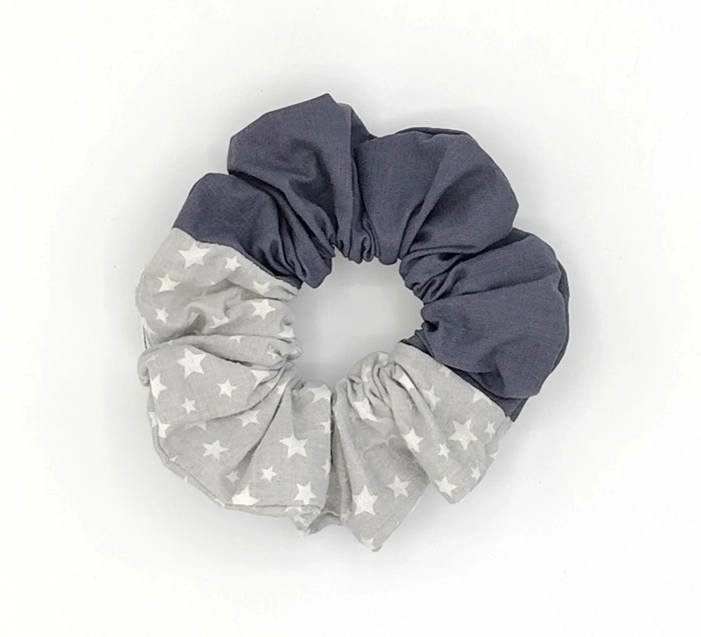 Bavlněná Scrunchie gumička hvězdy a antracit L - klasik