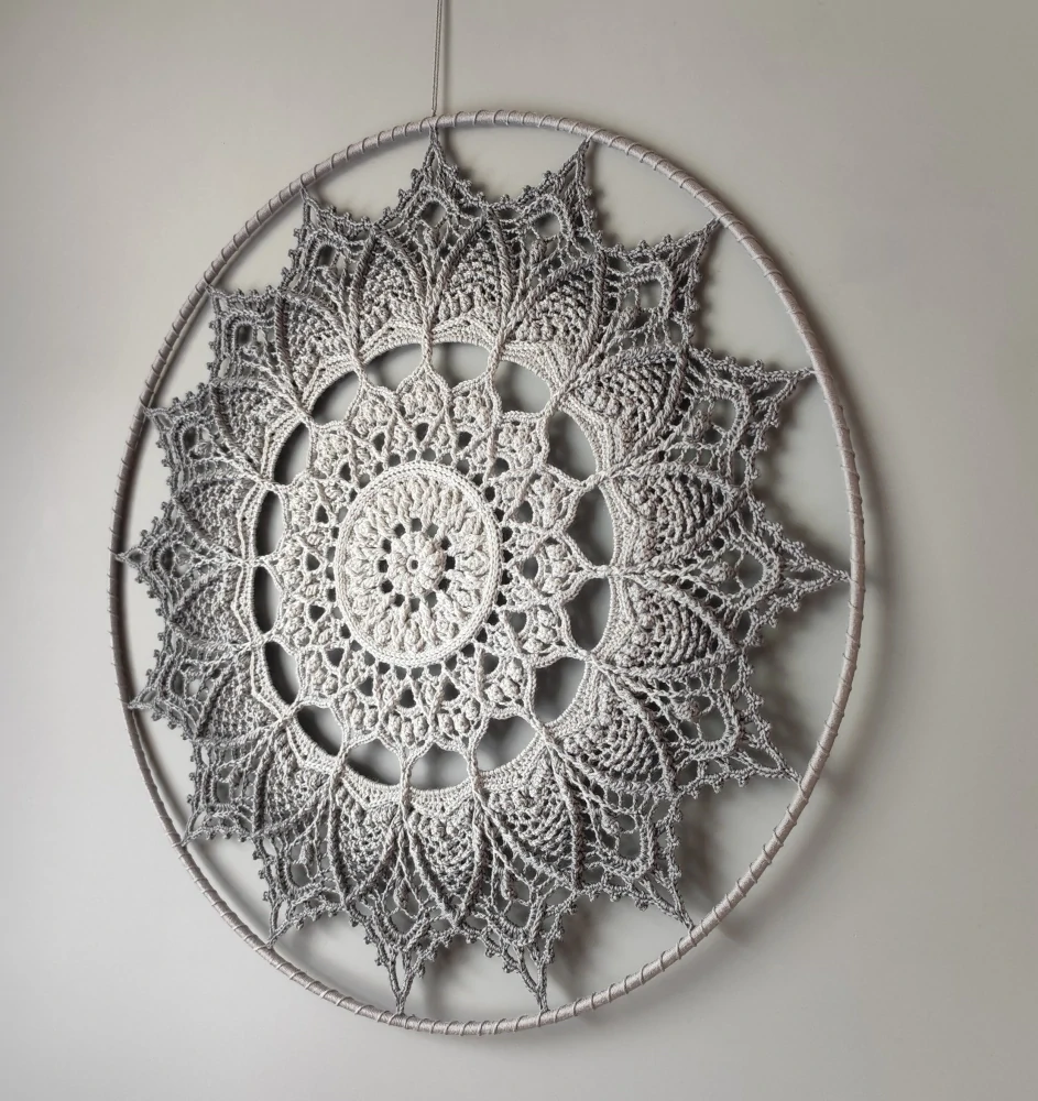 Mandala Šedá hvězda - průměr 45 cm