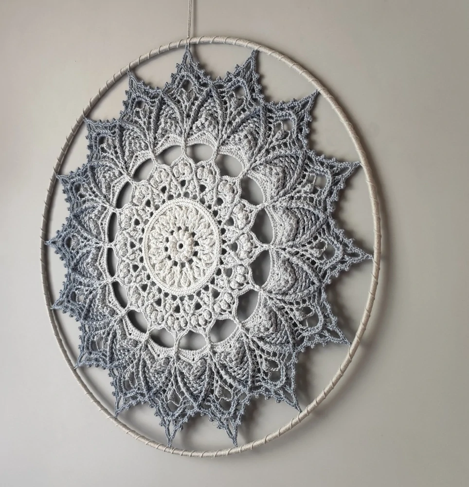 Mandala Šedá hvězda - průměr 40 cm