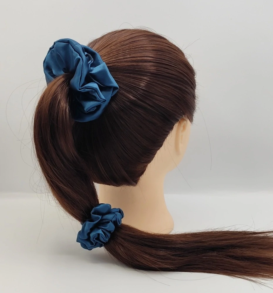 Saténová Scrunchie gumička tmavý petrolej S