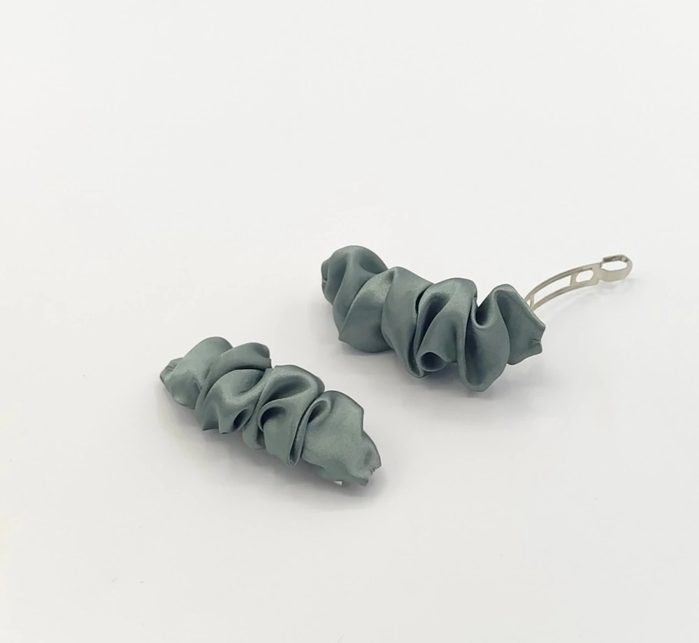 Spona do vlasů scrunchie khaki 8 cm
