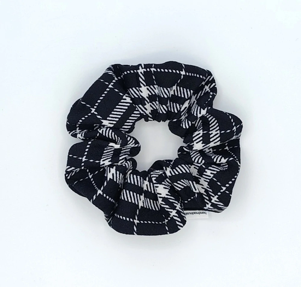 Scrunchie gumička černo bílá L - klasik