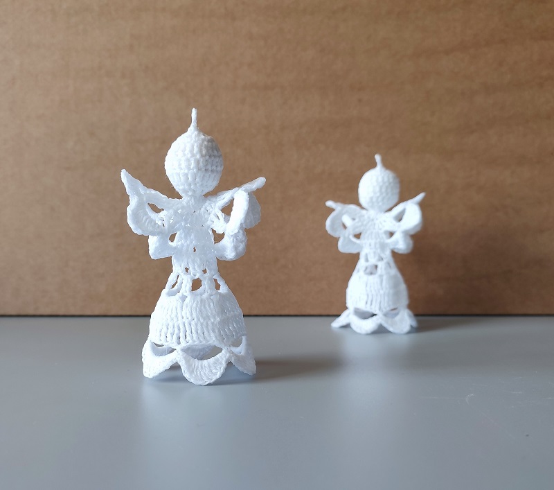 Háčkovaná vánoční ozdoba - andílek 10 cm - č.2