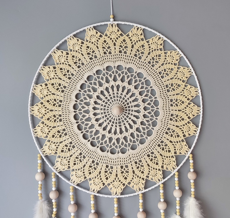 Lapač zlých snů Stínový strážce vanilkový 40 x 115 cm