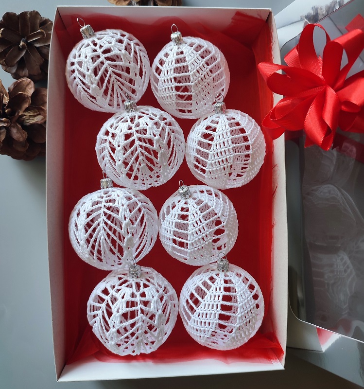 Dárková sada - baňky 8 ks - varianta č.1