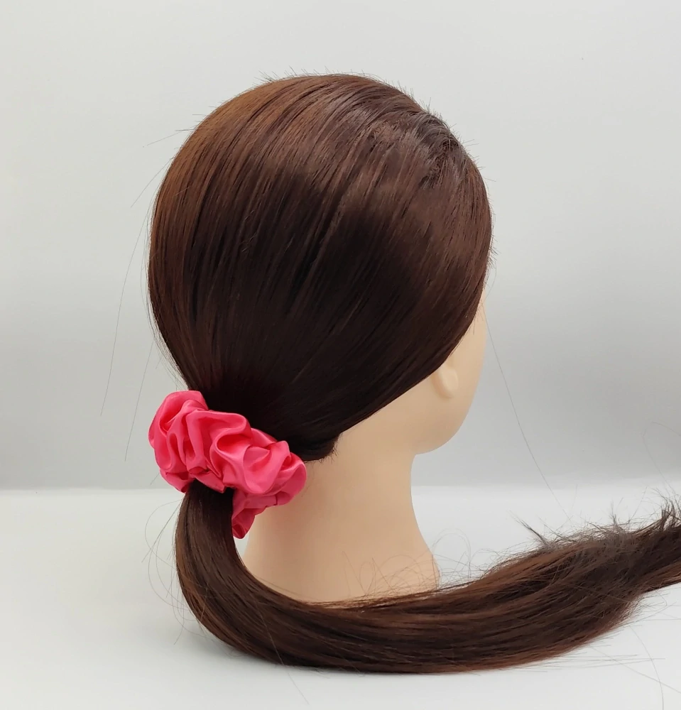 Saténová Scrunchie gumička růžová tmavá L 