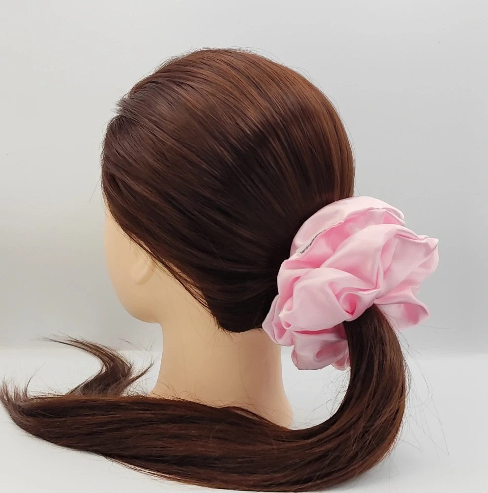 Saténová Scrunchie gumička růžová světlá XXL