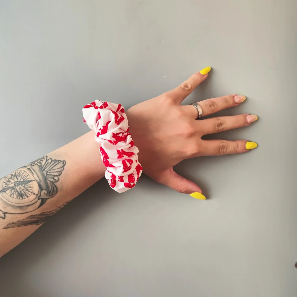 Bavlněná Scrunchie gumička pusinky L