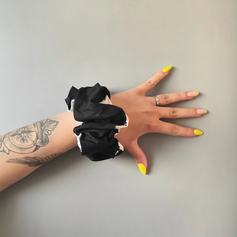 Bavlněná Scrunchie gumička tlapky XXL I.