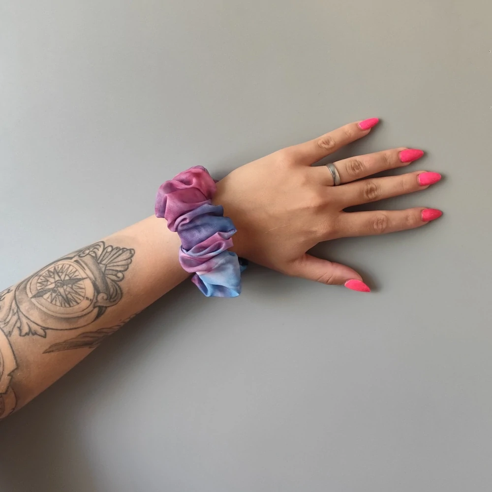 Scrunchie gumička Malinová L