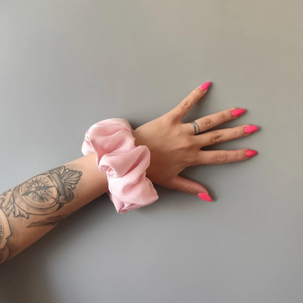 Scrunchie gumička růžová XXL