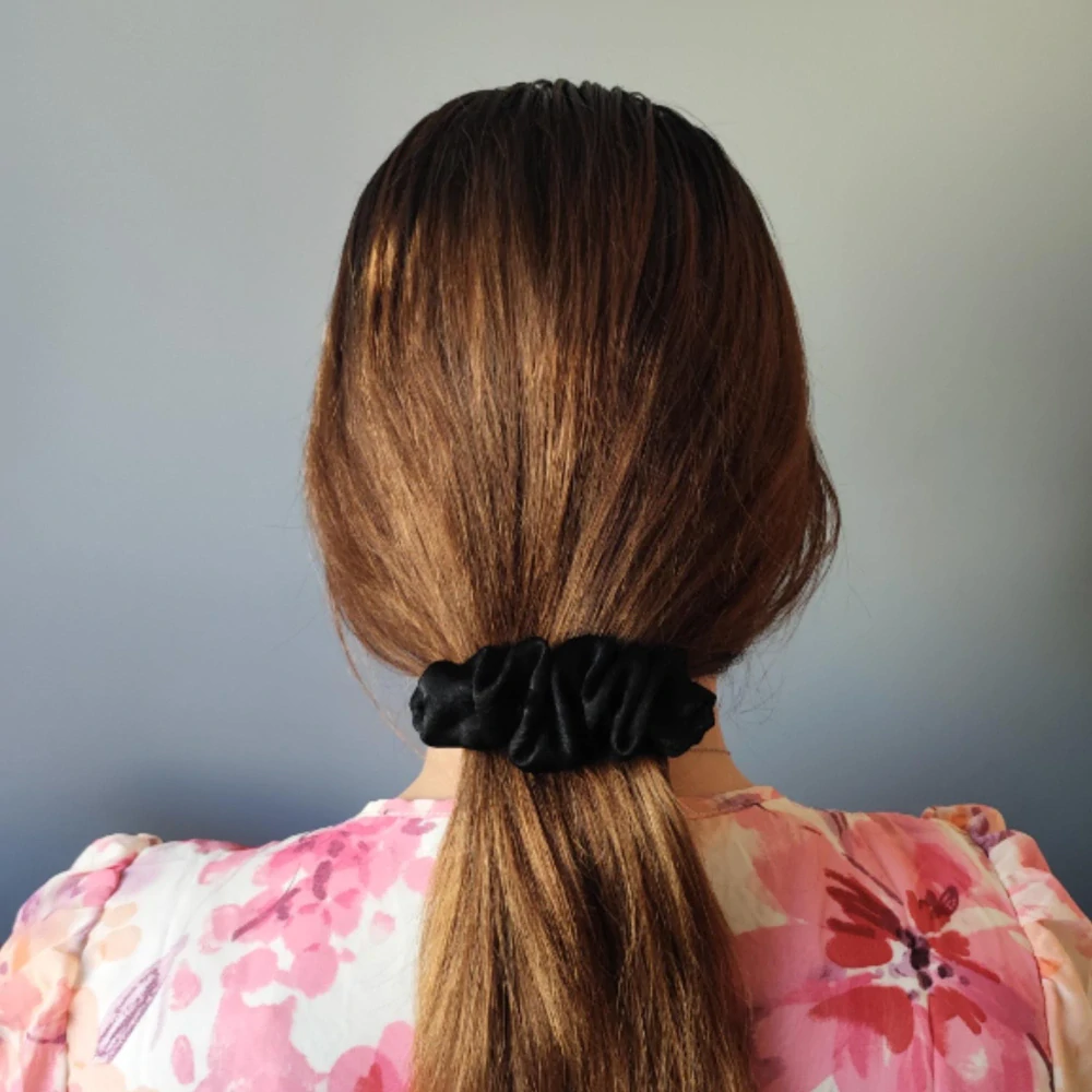 Spona do vlasů scrunchie černá