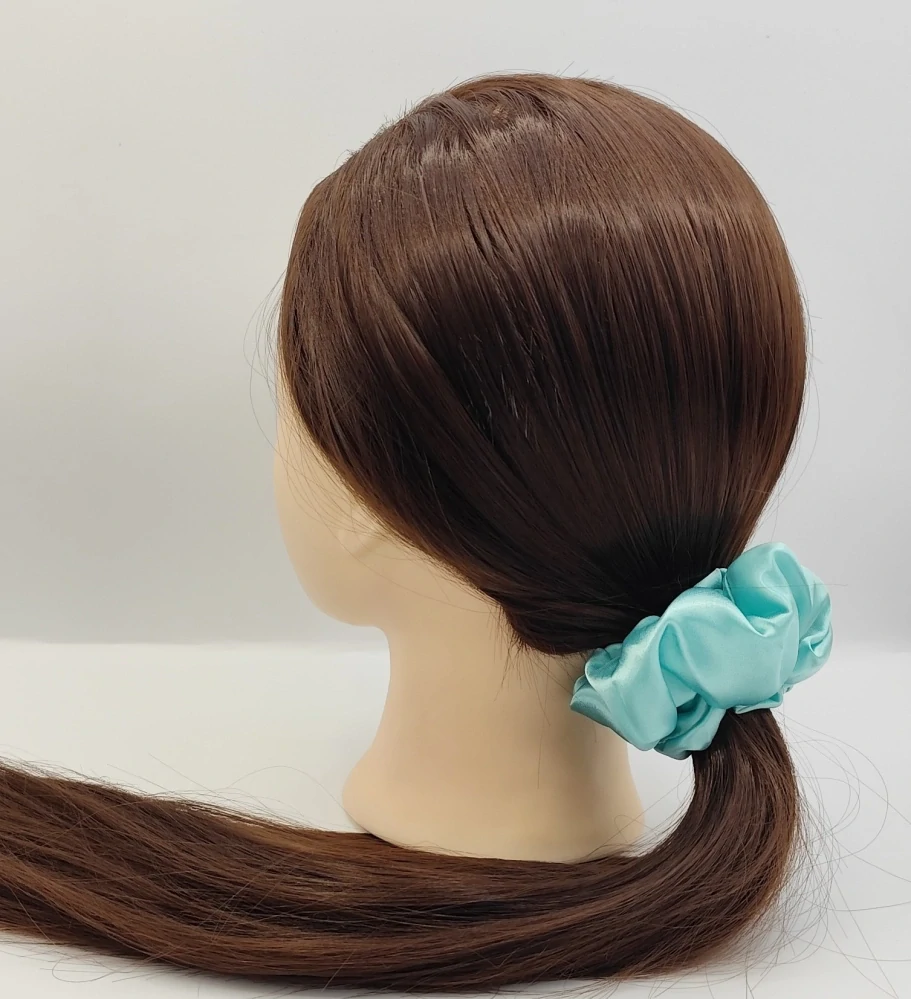 Saténová Scrunchie gumička mentol L 