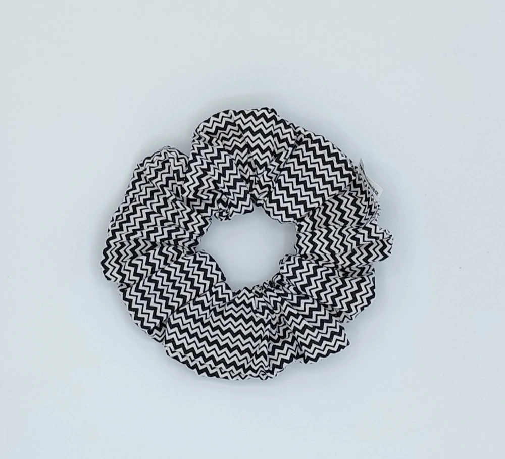 Bavlněná Scrunchie gumička černobílá L - klasik