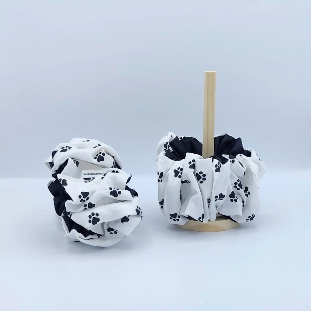 Bavlněná Scrunchie gumička tlapky XXL I.