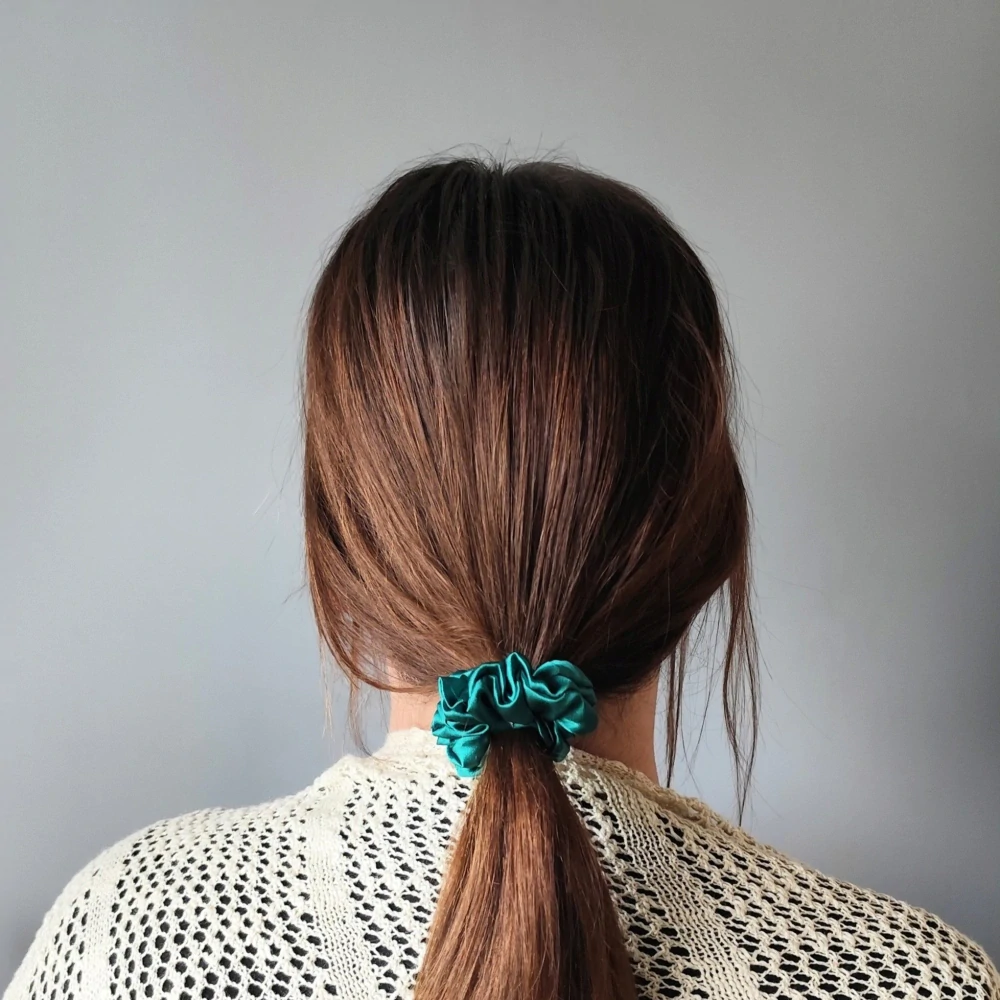 Dárkové Scrunchies gumičky S na kartě - III.
