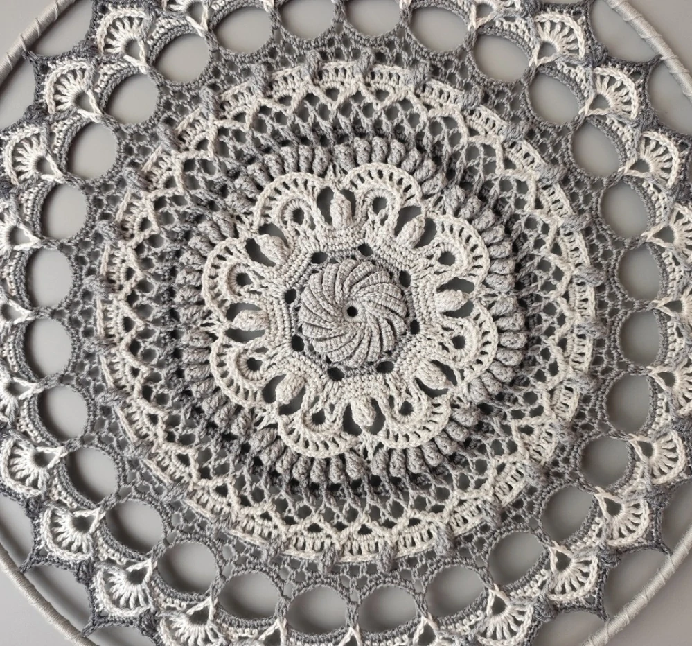 Mandala Šedá - průměr 40 cm