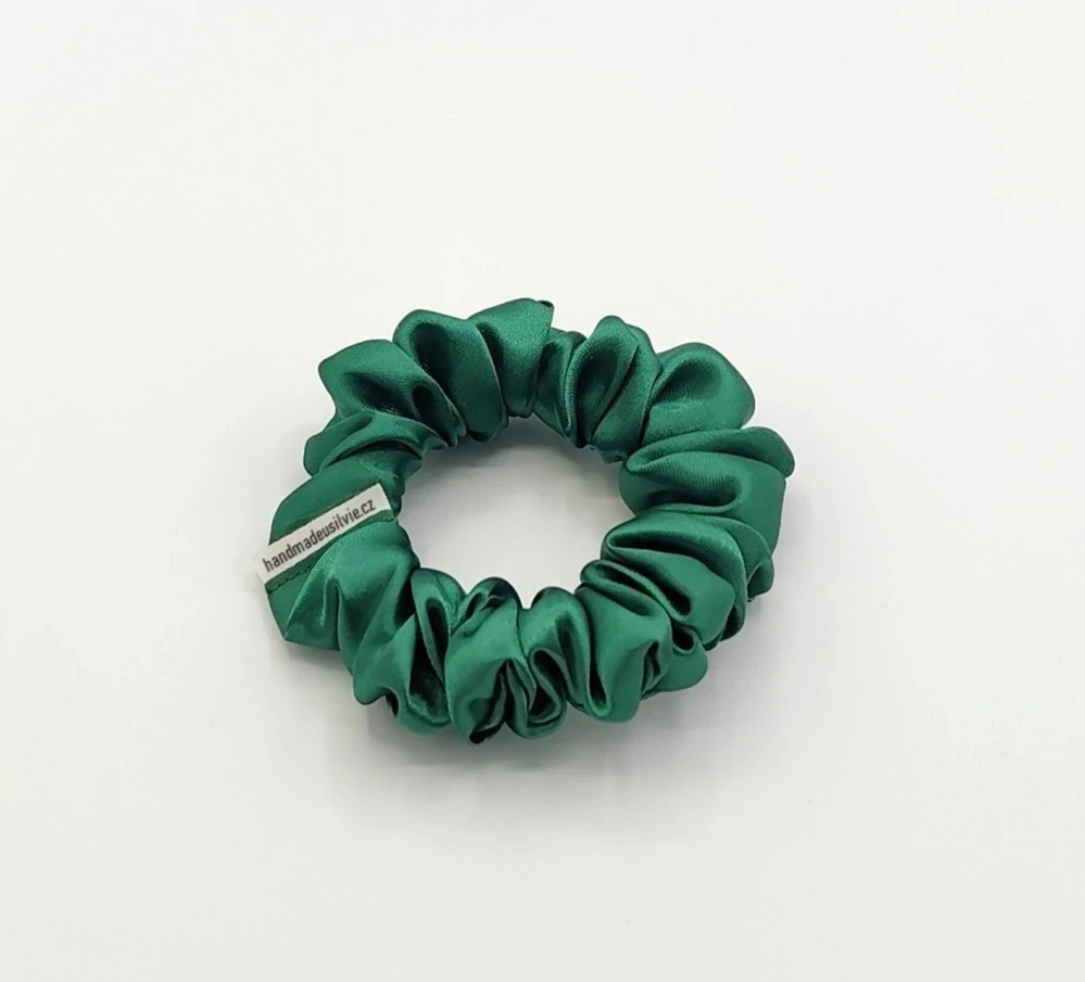 Dárkové Scrunchies gumičky S na kartě - XV.