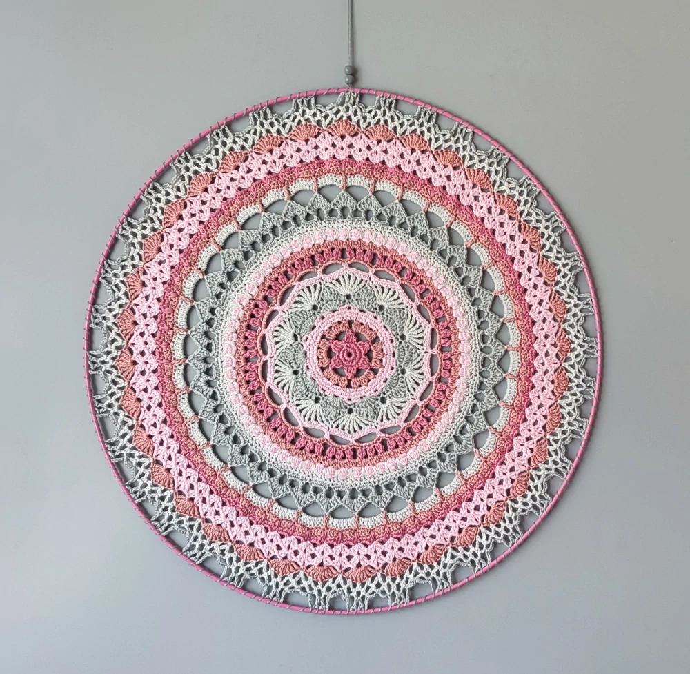 Háčkovaná Mandala - Šedo růžová 50 cm