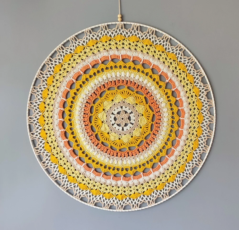 Háčkovaná Mandala - Žlutá 50 cm