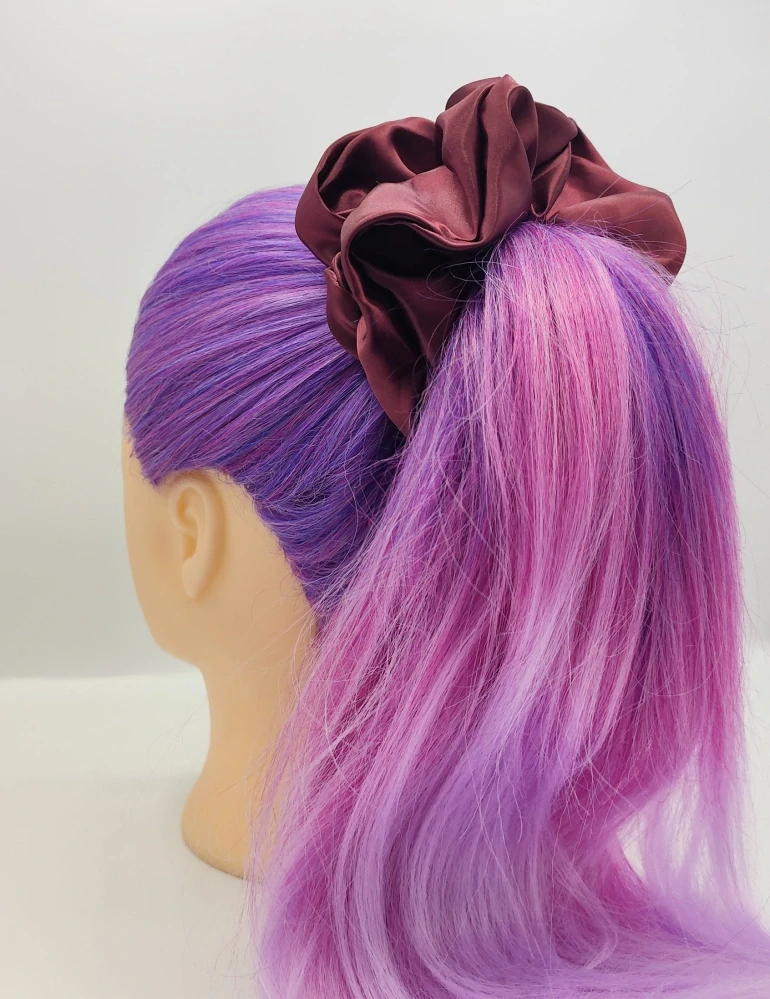 Saténová Scrunchie gumička zlatá XXL