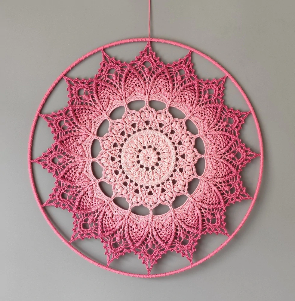 Mandala Růžová hvězda - průměr 45 cm