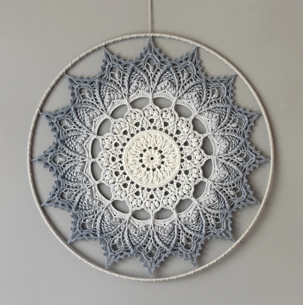 Mandala Šedá hvězda - průměr 40 cm